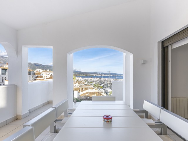 Penthouse in Puerto Banús