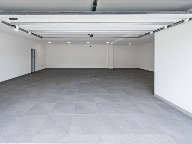 Villa con 5 Dormitorios  en Marbella