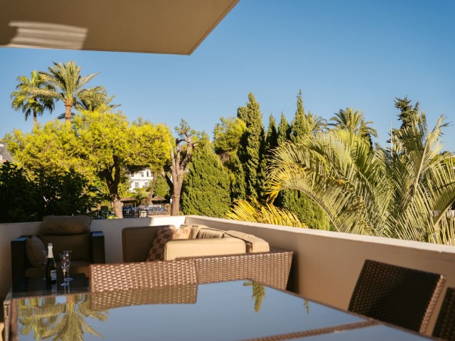 3 Makuuhuoneen Huoneisto Nueva Andalucía