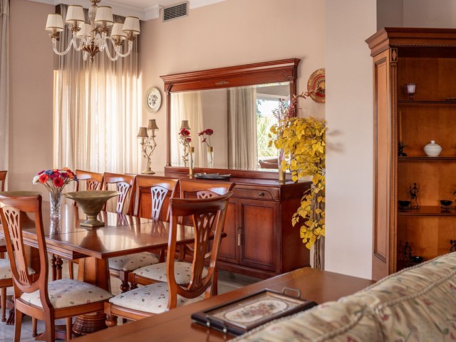 3 Makuuhuoneen Huoneisto Nueva Andalucía