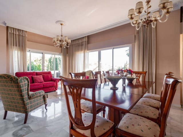 3 Makuuhuoneen Huoneisto Nueva Andalucía