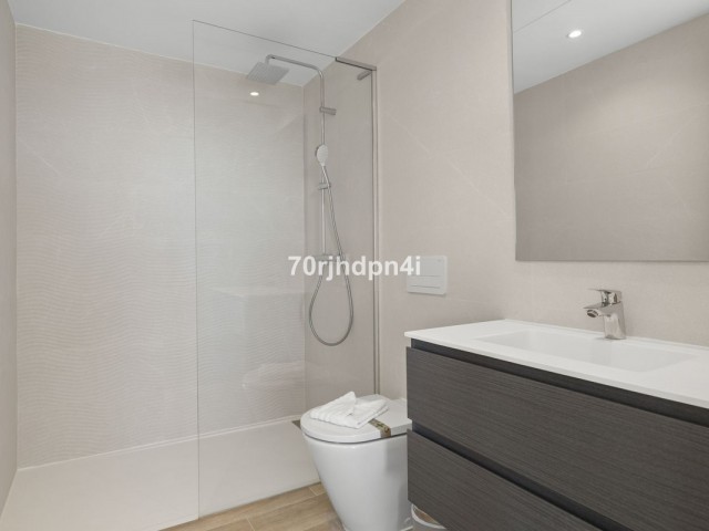 2 Soveroms Leilighet i Casares