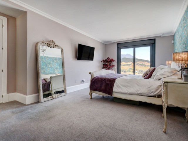 4 Schlafzimmer Villa in Casares