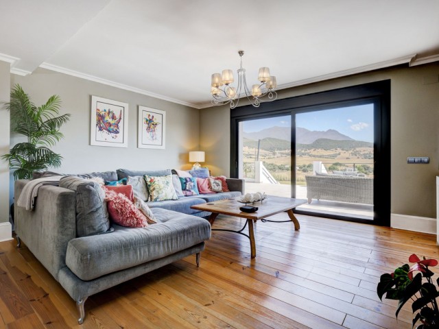 4 Schlafzimmer Villa in Casares
