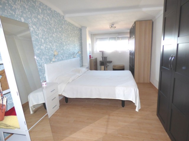 3 Bedrooms Apartment in Estepona