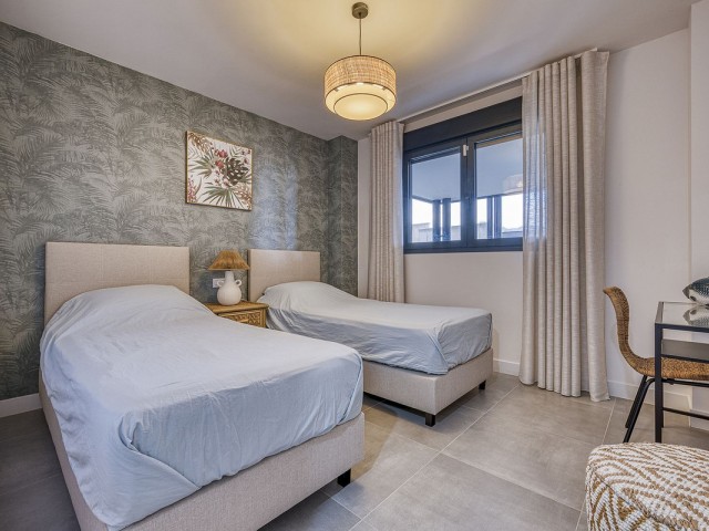 Apartamento con 2 Dormitorios  en Selwo