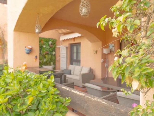 2 Bedrooms Apartment in Estepona