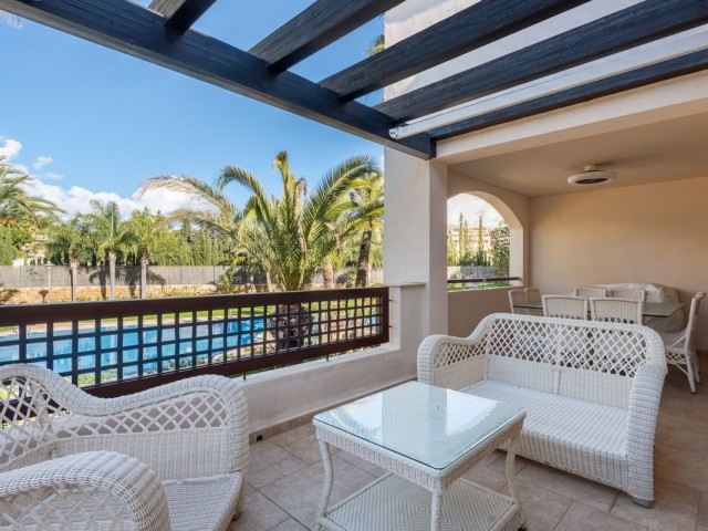 2 Makuuhuoneen Huoneisto Nueva Andalucía