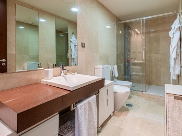 2 Makuuhuoneen Huoneisto Nueva Andalucía