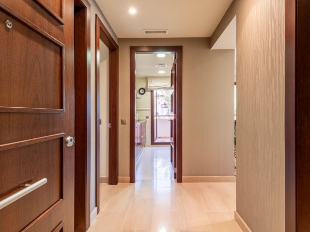 2 Makuuhuoneen Huoneisto Nueva Andalucía