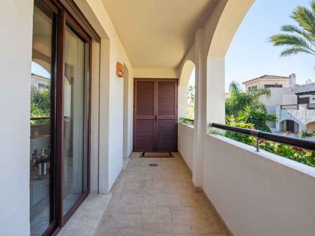 2 Makuuhuoneen Huoneisto Nueva Andalucía