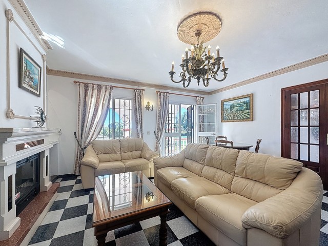 Commercial in Estepona