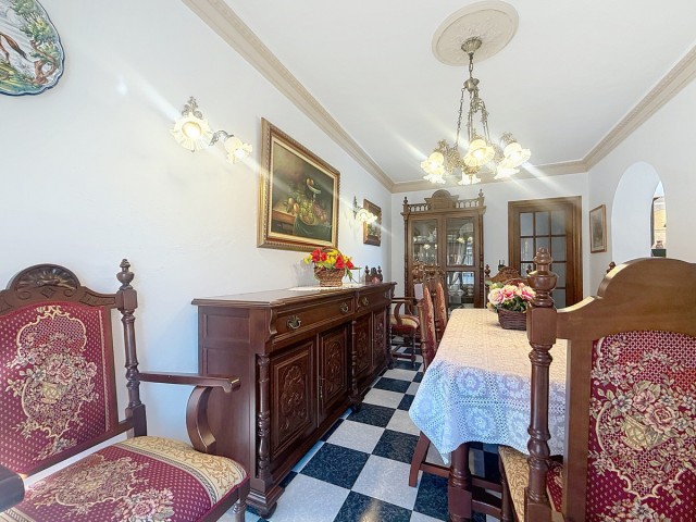 Commercial in Estepona