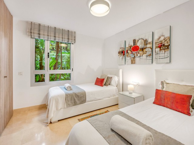 3 Bedrooms Apartment in Puerto Banús