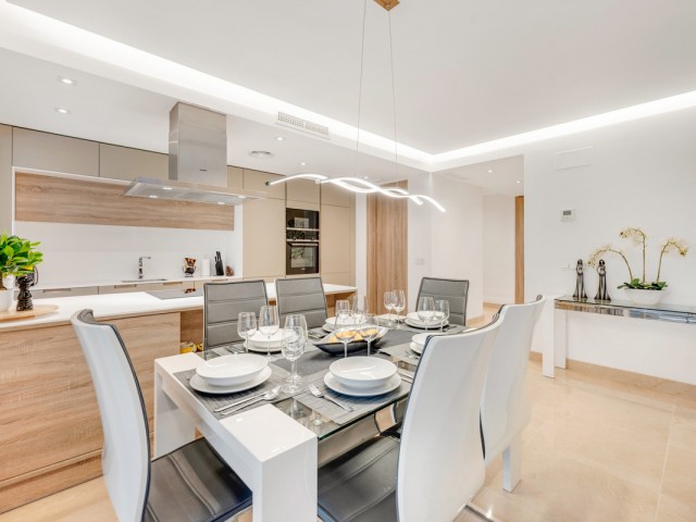 3 Bedrooms Apartment in Puerto Banús