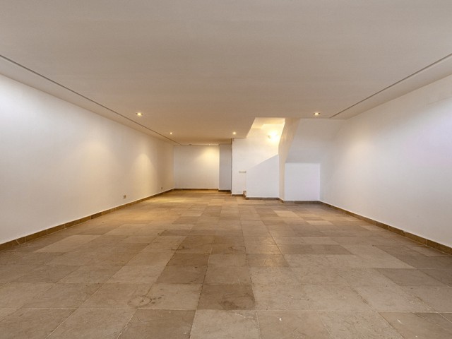 2 Bedrooms Townhouse in Manilva