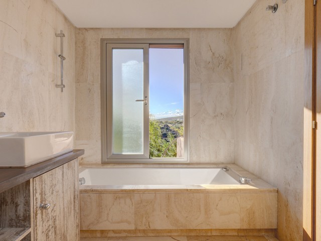 Rijtjeshuis, Manilva, R5259685