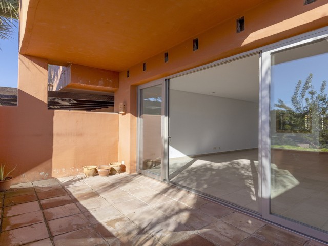 2 Schlafzimmer Reihenhaus in Manilva