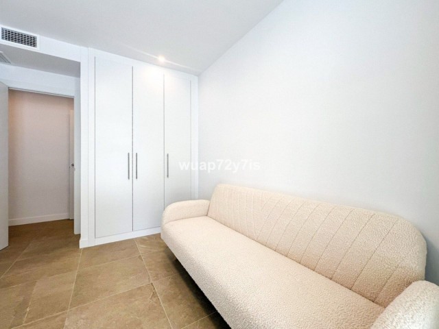 4 Bedrooms Apartment in Estepona