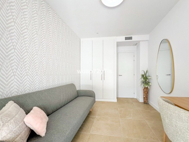 4 Bedrooms Apartment in Estepona