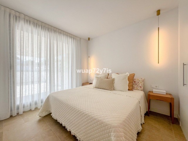 4 Bedrooms Apartment in Estepona