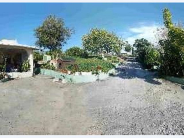  Plot in Estepona