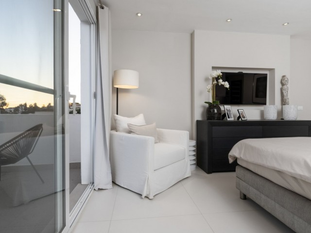 4 Bedrooms Villa in Nueva Andalucía