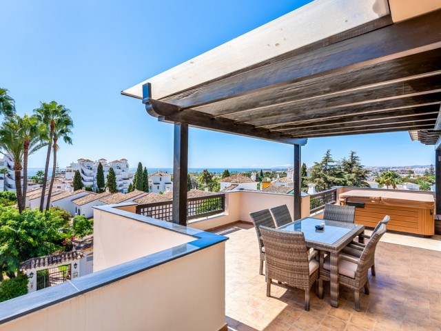 Penthouse, Nueva Andalucia