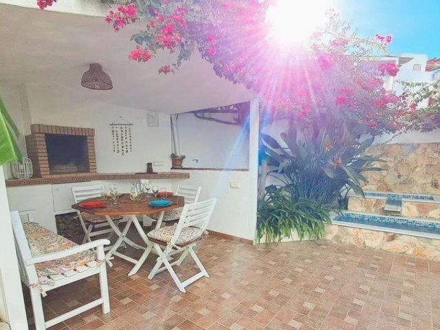 4 Bedrooms Townhouse in Estepona