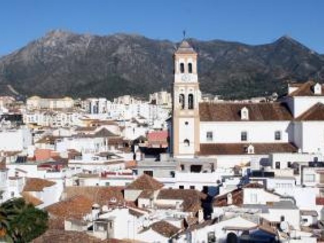 6 Makuuhuoneen Rivitalo Marbella