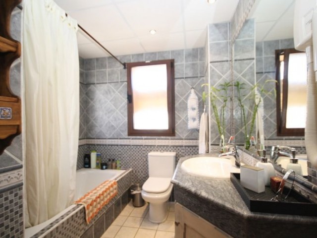 3 Schlafzimmer Villa in Las Chapas