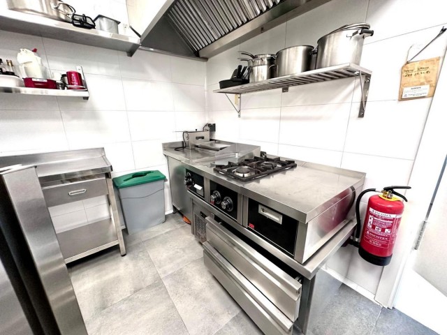 Liikekiinteistö Nueva Andalucía