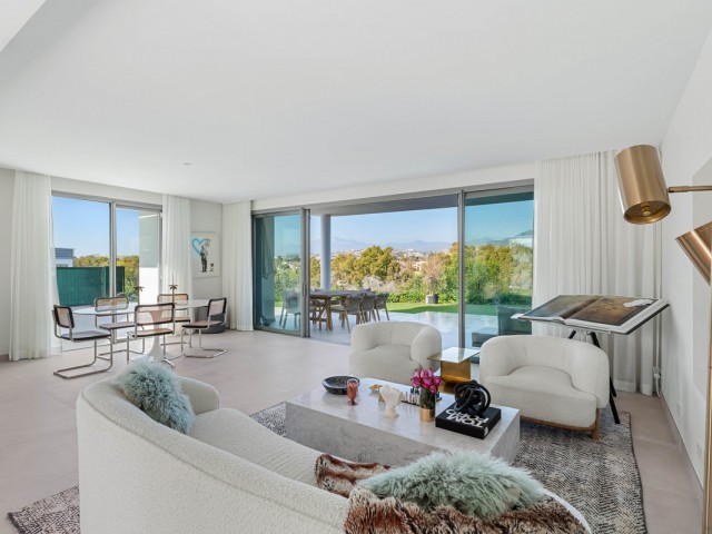 3 Makuuhuoneen Huvila Guadalmina Alta