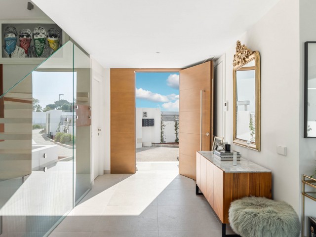 3 Makuuhuoneen Huvila Guadalmina Alta