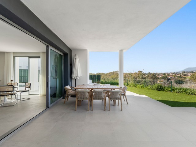 3 Makuuhuoneen Huvila Guadalmina Alta