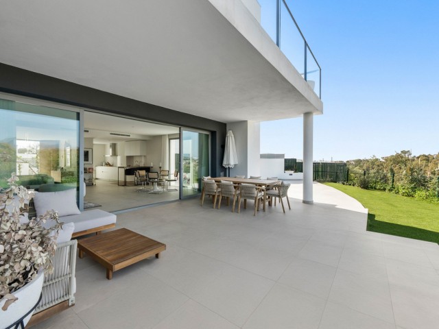 3 Makuuhuoneen Huvila Guadalmina Alta