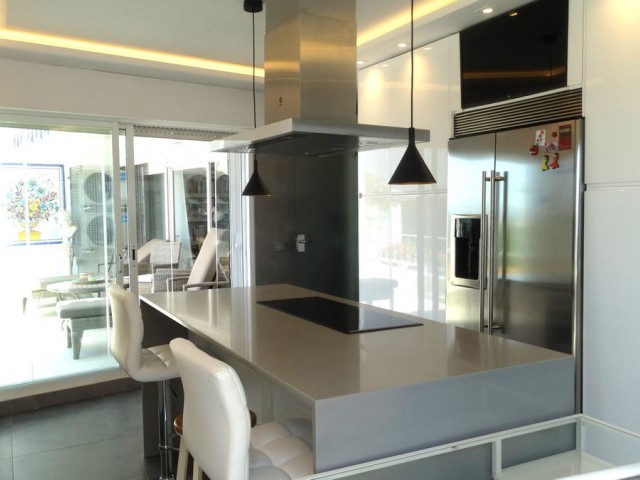 Penthouse in Río Real