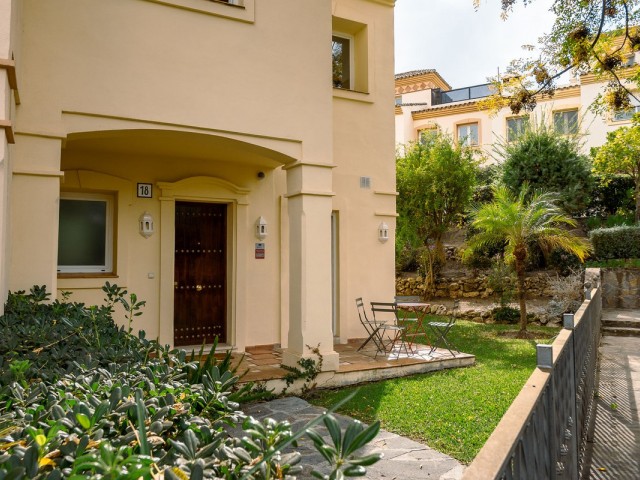 3 Makuuhuoneen Huvila Elviria