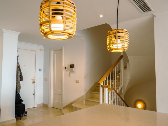 3 Makuuhuoneen Huvila Elviria