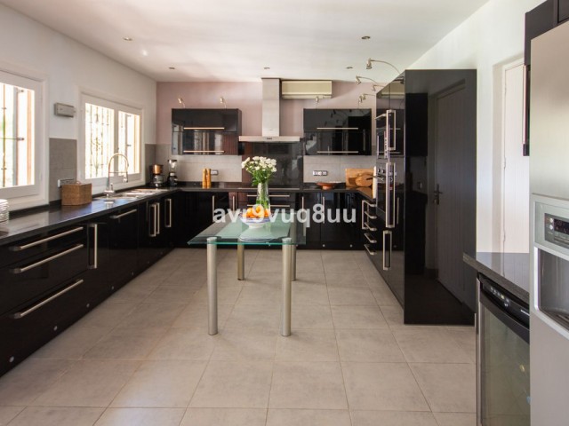 7 Soveroms Villa i Mijas Costa