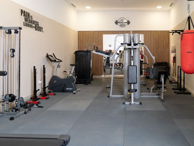 3 Makuuhuoneen Huoneisto Estepona