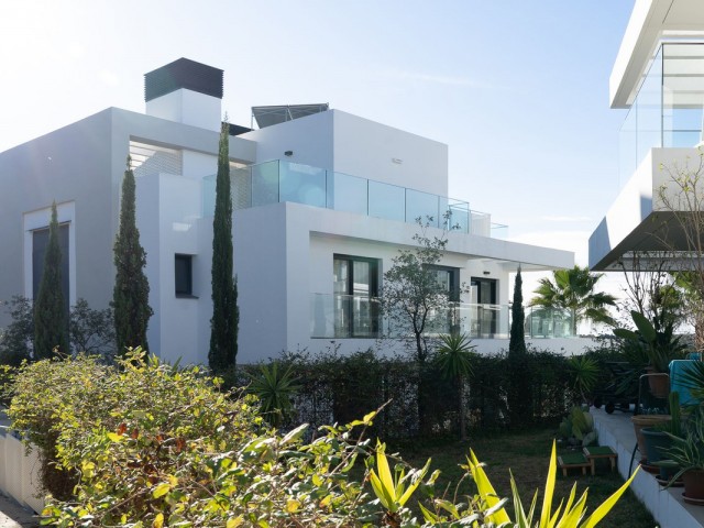 3 Makuuhuoneen Huoneisto Estepona