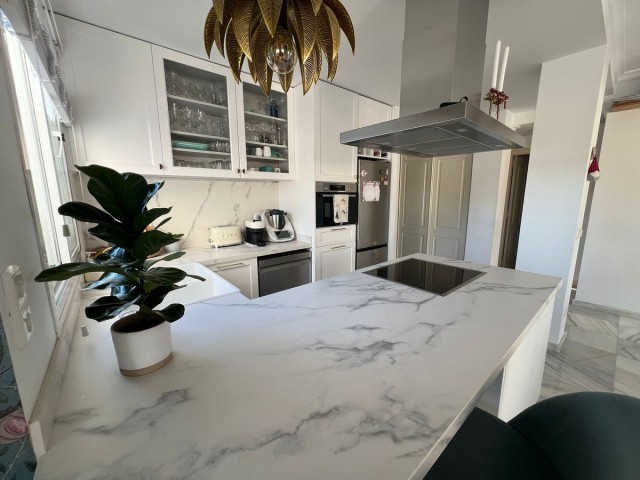 Kattohuoneisto Nueva Andalucía