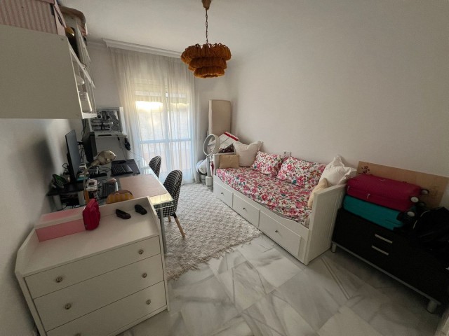 Kattohuoneisto Nueva Andalucía