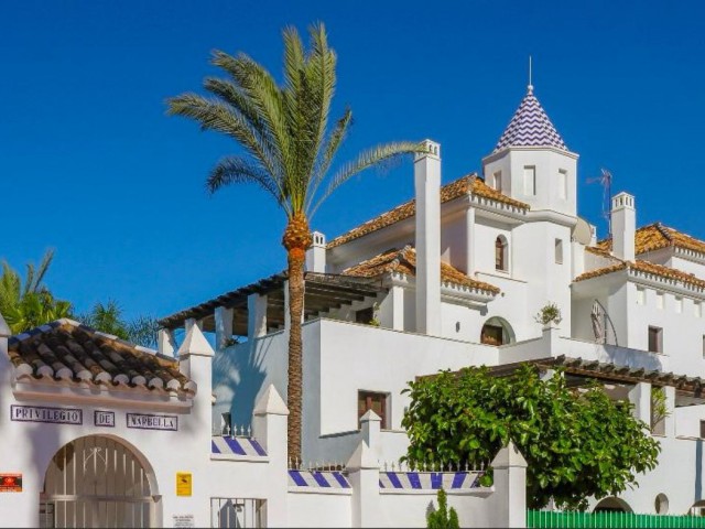 2 Makuuhuoneen Huoneisto Nueva Andalucía