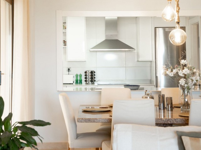 3 Bedrooms Apartment in Benahavís