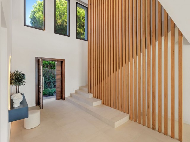 Villa con 5 Dormitorios  en Sierra Blanca