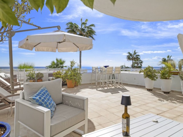 2 Makuuhuoneen Huoneisto Estepona