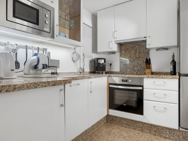 2 Makuuhuoneen Huoneisto Estepona