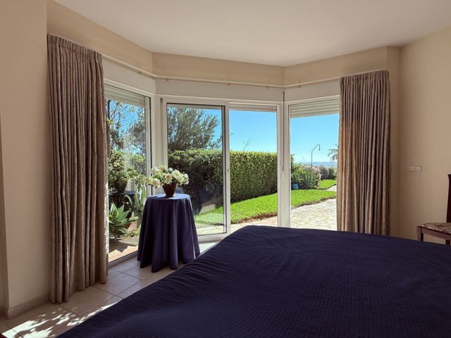 4 Sovrums Villa i Higueron